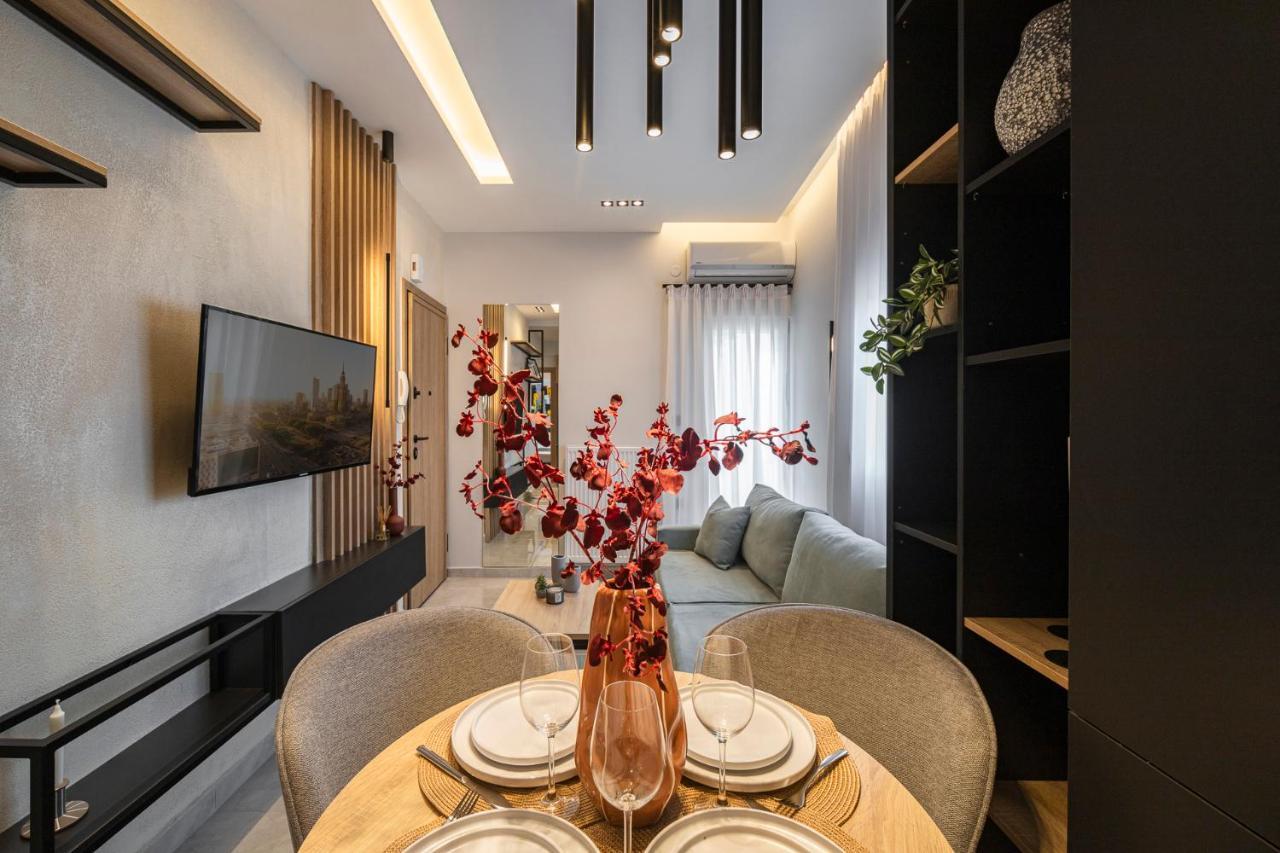 Juno By Halu! Stylish Apt In The Center Солун Екстериор снимка