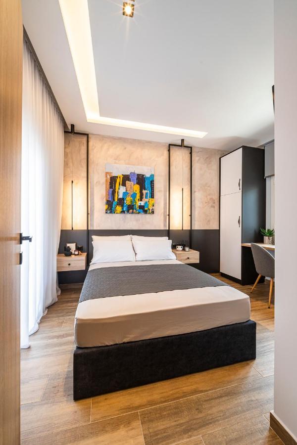 Juno By Halu! Stylish Apt In The Center Солун Екстериор снимка