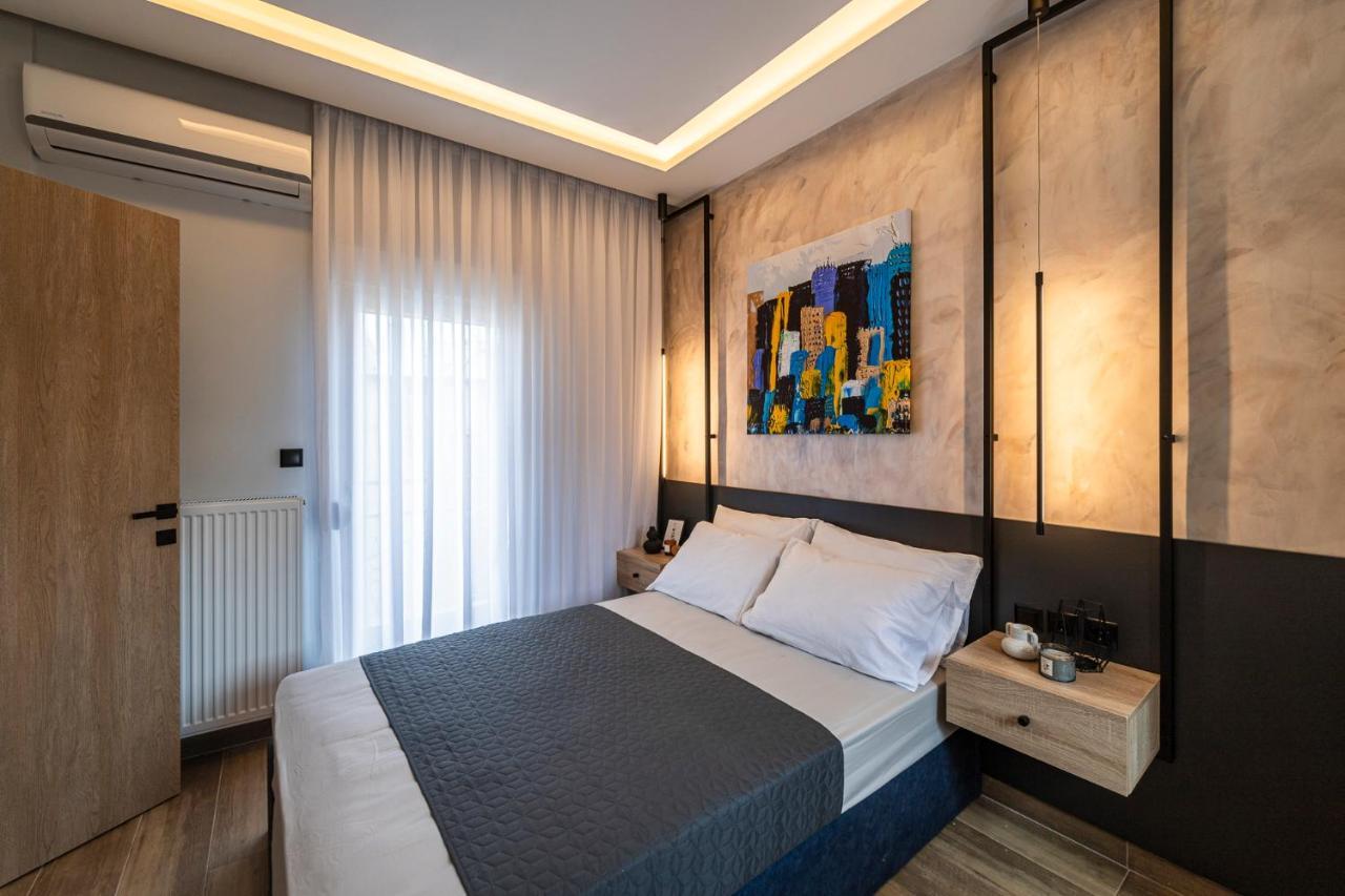 Juno By Halu! Stylish Apt In The Center Солун Екстериор снимка